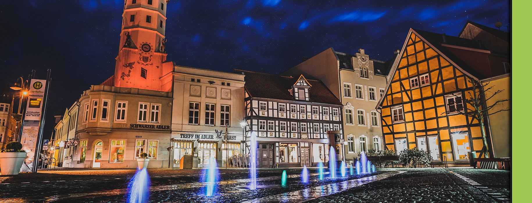 Du und Sachsen-Anhalt Die Altstadt von Salzwedel in der Nacht.