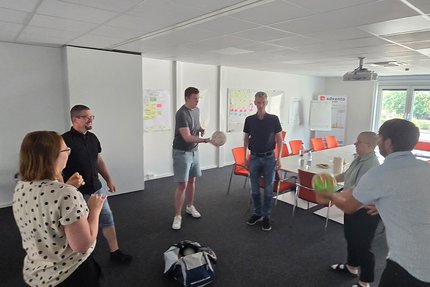 Ein Team der advanto Software GmbH bei einer Gesundheitspause