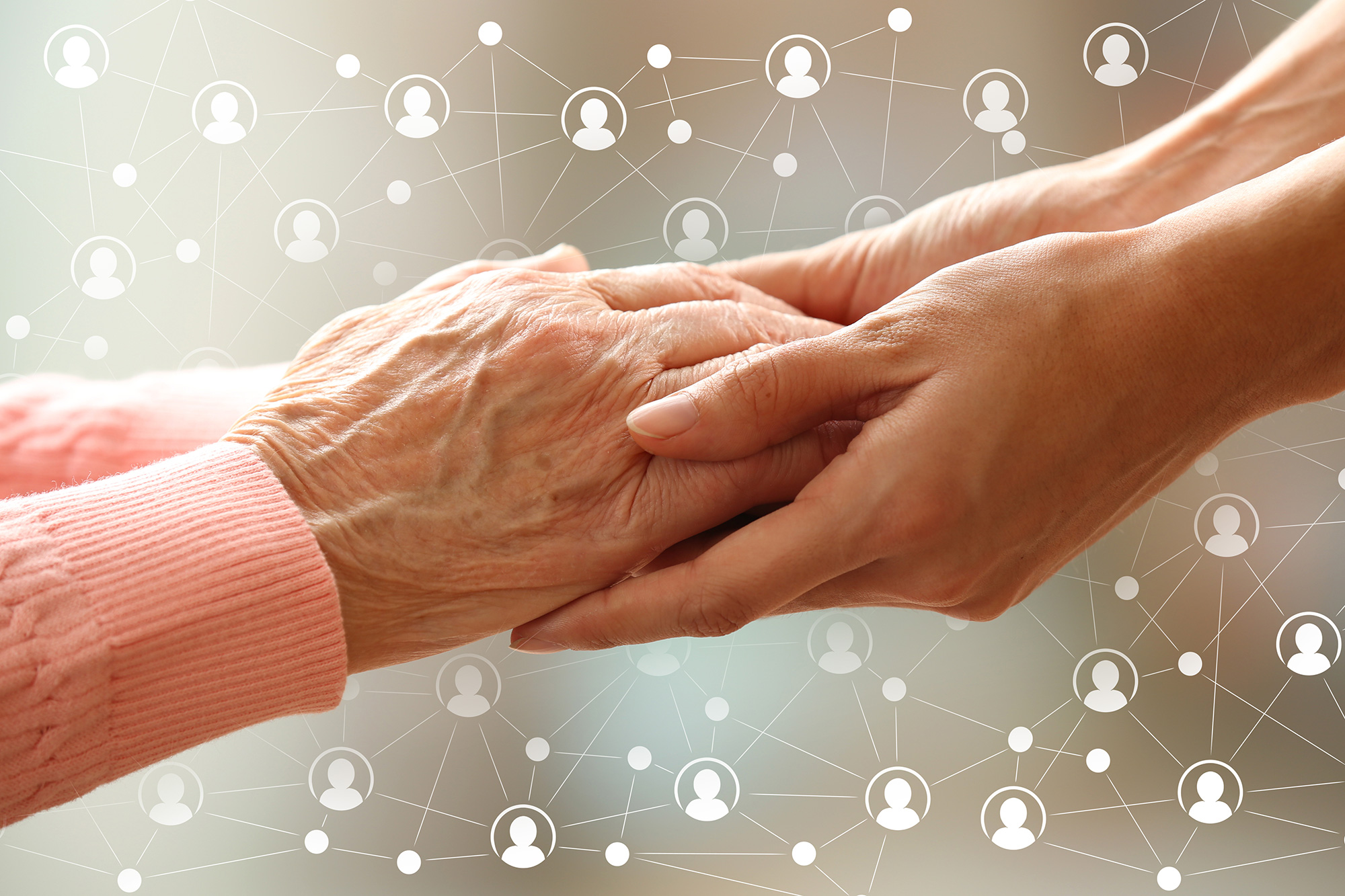Junge Hände greifen fürsorglich die Hände eines älteren pflegebedürftigen Menschen, Foto: AdobeStock © AfricaStudio, Grafik: Landesinitiative Fachkraft im Fokus Junge Hände greifen fürsorglich die Hände eines älteren pflegebedürftigen Menschen, Foto: AdobeStock © AfricaStudio, Grafik: Landesinitiative Fachkraft im Fokus