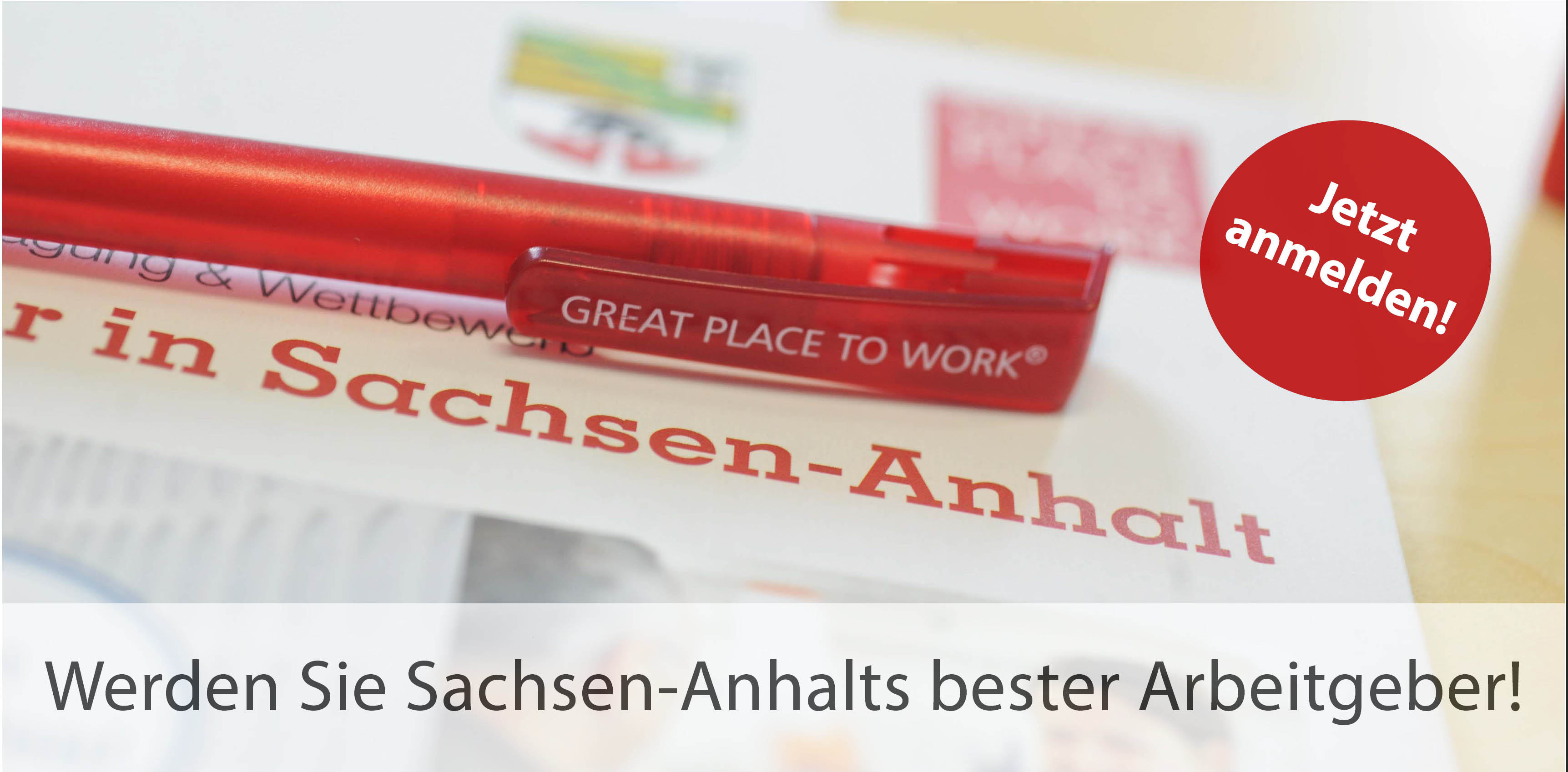 Bester Arbeitgeber Sachsen-Anhalt Great Place to Work Kugelschreiber und Werbebroschüre, es wird für den Arbeitgeberwettbewerb in Sachsen-Anhalt geworben
